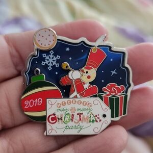 Disney AP Limited Edition Christmas Pin- Toy Soldier
